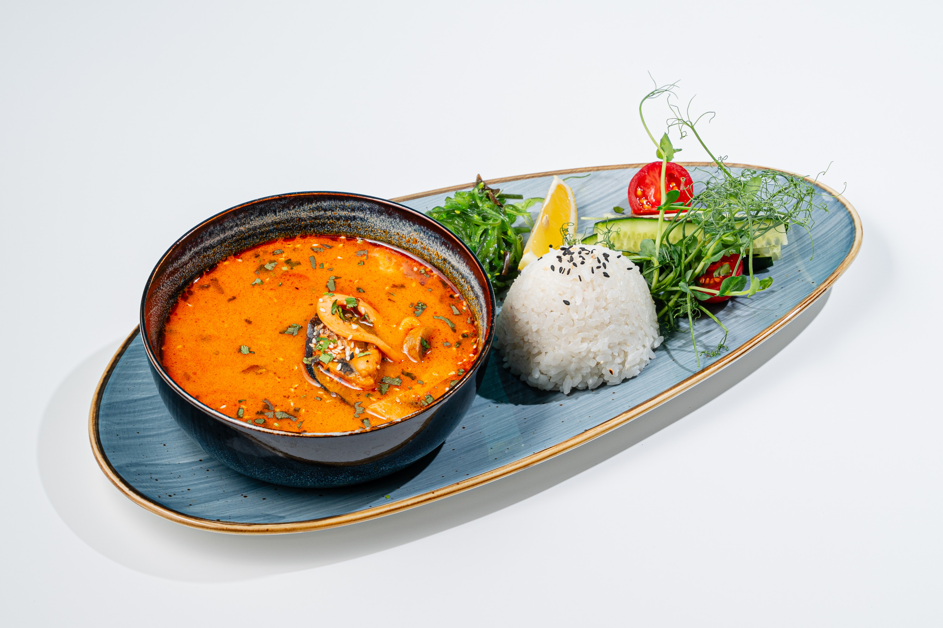 Том Ям с морепродуктами